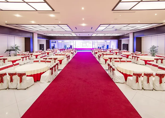 Royal Lotus Hotel Hạ Long