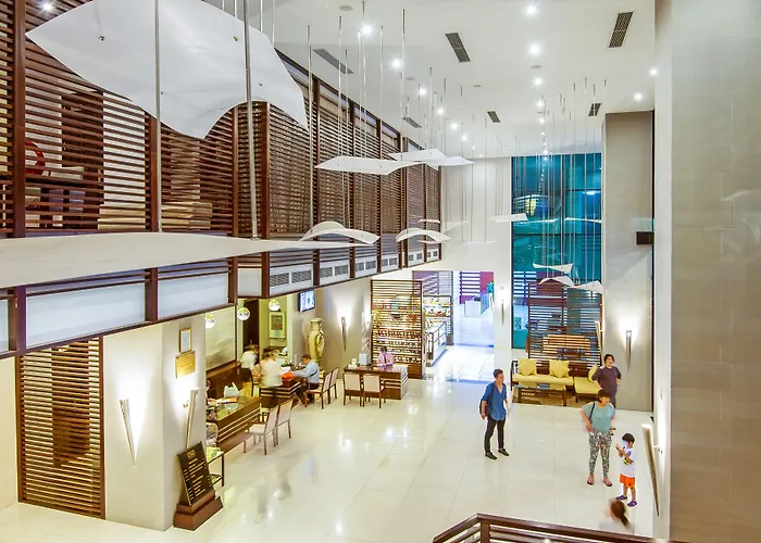Hotel Royal Lotus Hạ Long