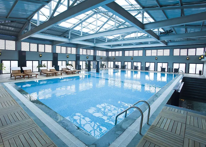 Royal Lotus Hotel 4*