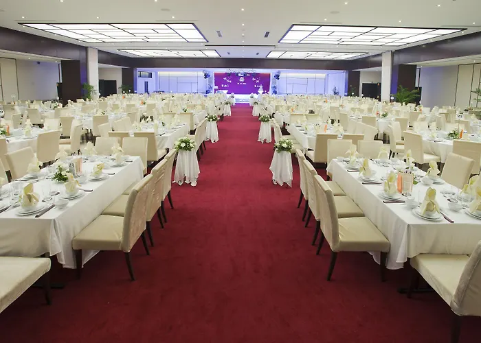 Royal Lotus Hotel